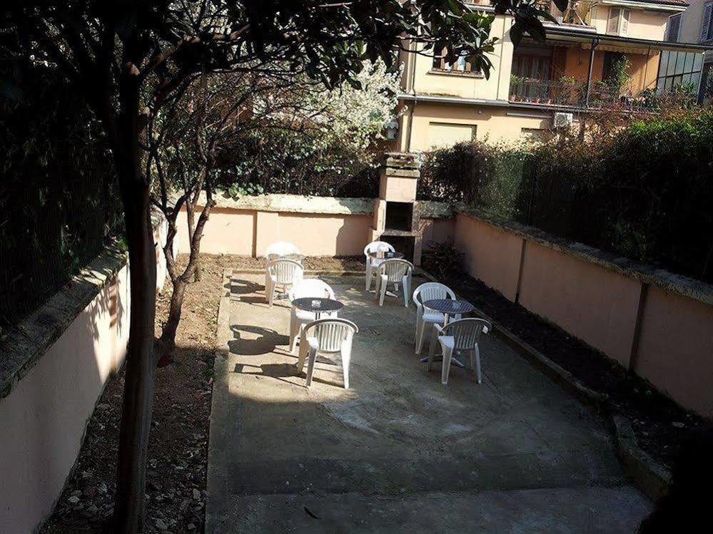 Hotel New Milan Extérieur photo